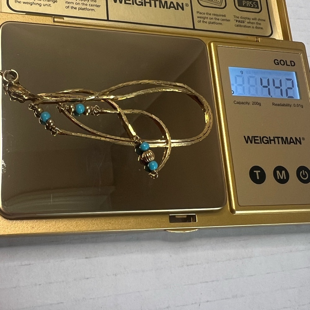 SOLD !! 18k Solid Gold & Turquoise Beaded Necklace